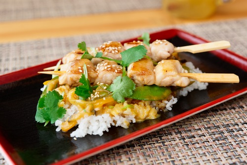 Nasi Ayam Yakitori dan Sayuran - Frisian Flag